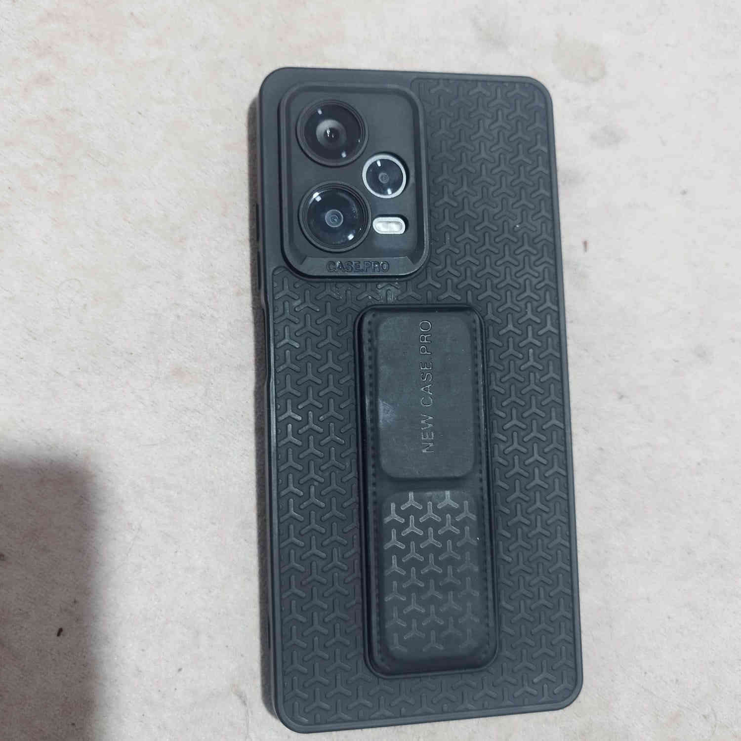 ريدمي نوت 12برو بلس 5Gذاكرة 256جهاز نظافه 100/100جهاز عملاق يشغل الالعاب باعلى دقه وشاشته سوبر اموليد عاليه الدقه تدعم 120هيرتزوسماعات الجهاز ستيريو دبل سبيكر وكامر روعه يصور بدقه عاليه يصور بدقه 4K الجهاز جديد ومكفول
مكاني البصرة الحيانيه 
***********
السعر 200 البصرة
