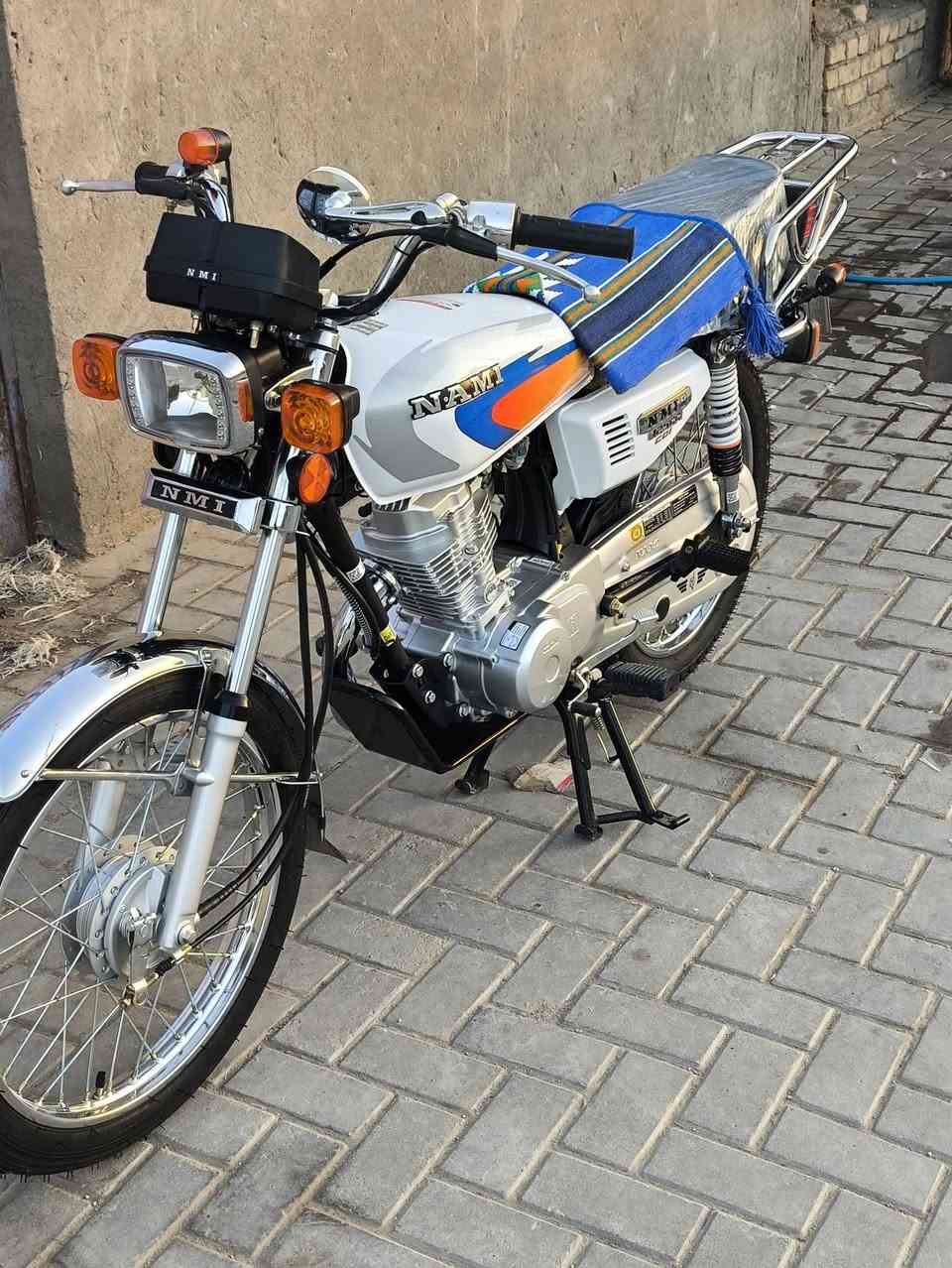 مراوسه فقط شعدك اشمر بل تعليقات وانه اجيك خاص حسب لقناعه


**إذا كنت صاحب هذا الإعلان وتريد حذفه لأي سبب، رجاءا أرسل رسالة إلى الدعم الفني**