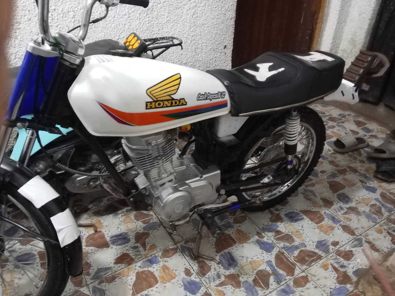 السلام عليكم دراجه اربعه كير شلامجه***********
