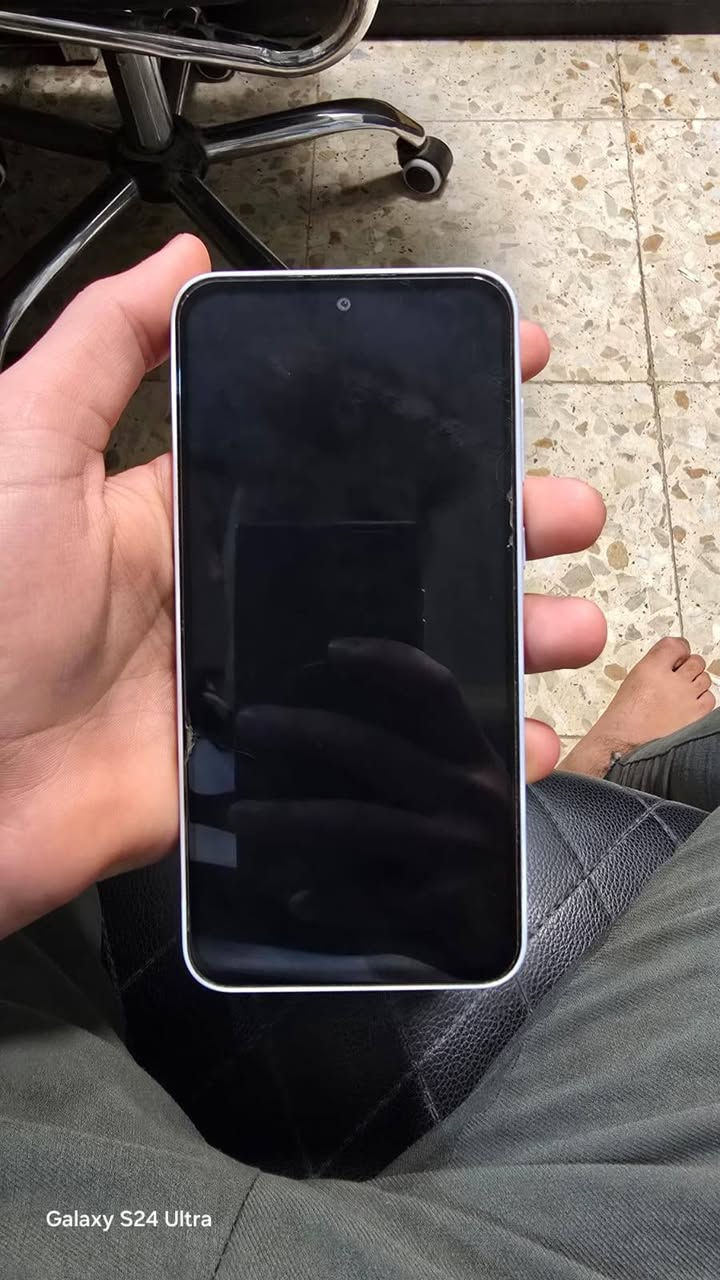 يا الله سلام عليكم شباب A35  للبيع
مبايل شرط ما بدل اي شي بي ذاكرة 256
جديد ماصاله هواي من مشتري
مبايل بل بوبجي 90 فريم تكطيع ماكو
السعر خاص متواجد فقط واتساب و ماسنجر 
***********
