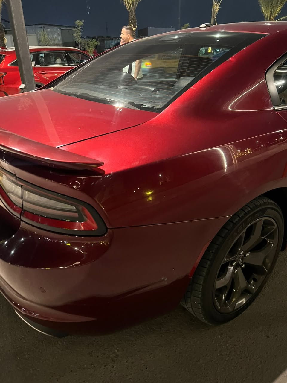 السلام عليكم
جارجر 2019
وارد أمريكي SXT 
بدون ضرر كلين تايتل
فول مواصفات 
ماشيه  100mi
السعر 238$ بيها مجال بسيط للشراي فقط
للاستفسار : ***********
