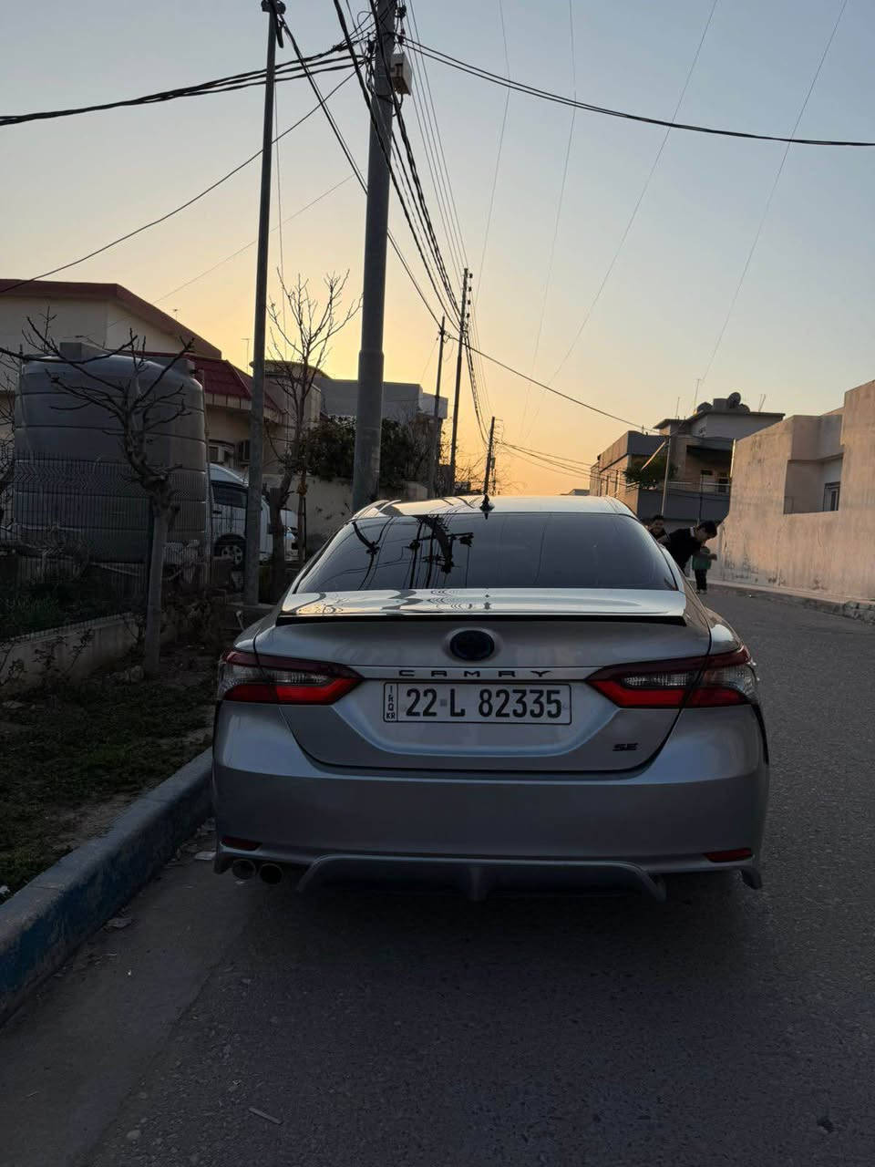 تويوتا كامري هايبرد SE 
موديل 2022، اللون سلفر
ماشية ٧٠ مايل
السيارة بيها الباب الخلفي صبغ
موجودة بدهوك
السيارة احلى من الصور 
كير و محرك و كهربائيات و هايبرد و التحويل بشرط 
سعرها ٢٠٥ ورقة و بيها محال للشراي دهوك, العراق


**إذا كنت صاحب هذا الإعلان وتريد حذفه لأي سبب، رجاءا أرسل رسالة إلى الدعم الفني**
