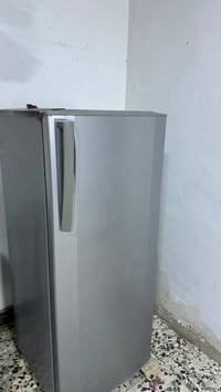 مجمده عاموديه للبيع تجميد فول مثل ما واضح بلصوره ماركة LG سعر 200 مع ا...