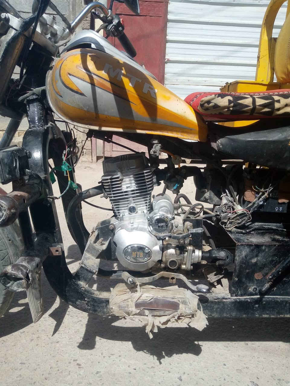 ام تي ار موديل 2014 اوراق محرك جديد الستوته نضيفه السعر 1450 المكان البصره قضاء المدينه ***********
