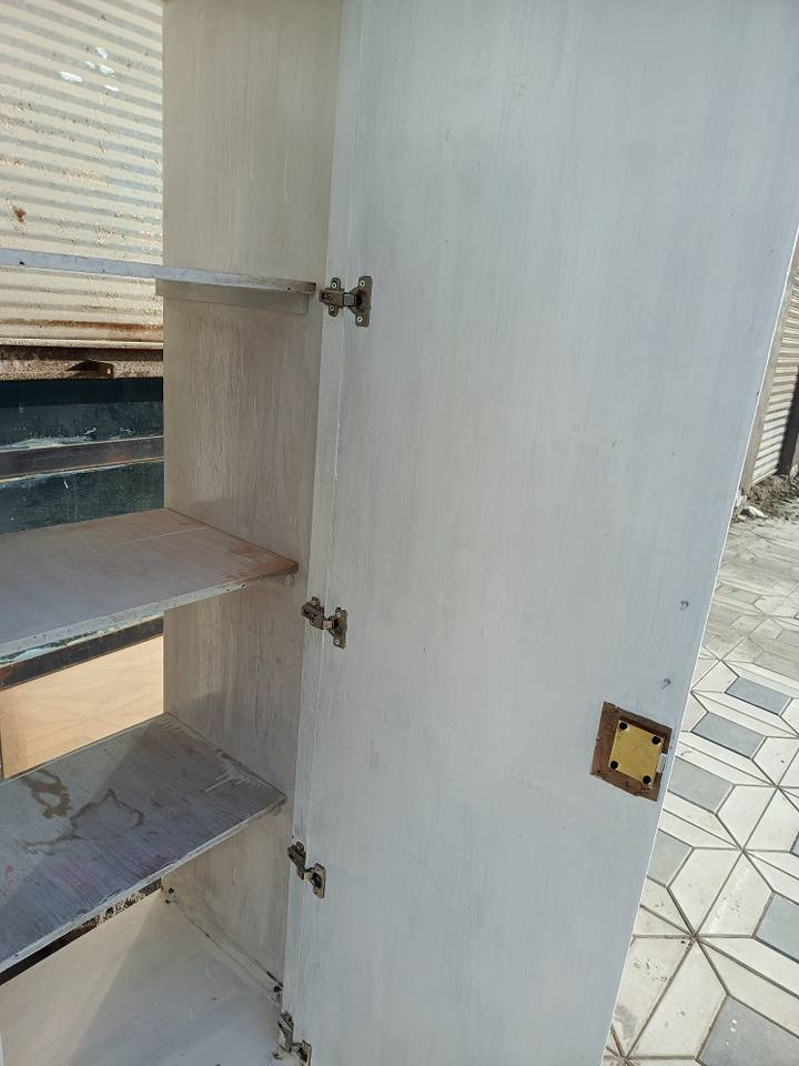 كنتور ٣ باي صاج مصبوغ ابيض ب٢٢٥ لاستفسار *********** واتساب ناصريه تقاطع الرايه قرب مستشفي الرحمن الاهلي ناصرية, ذي قار
