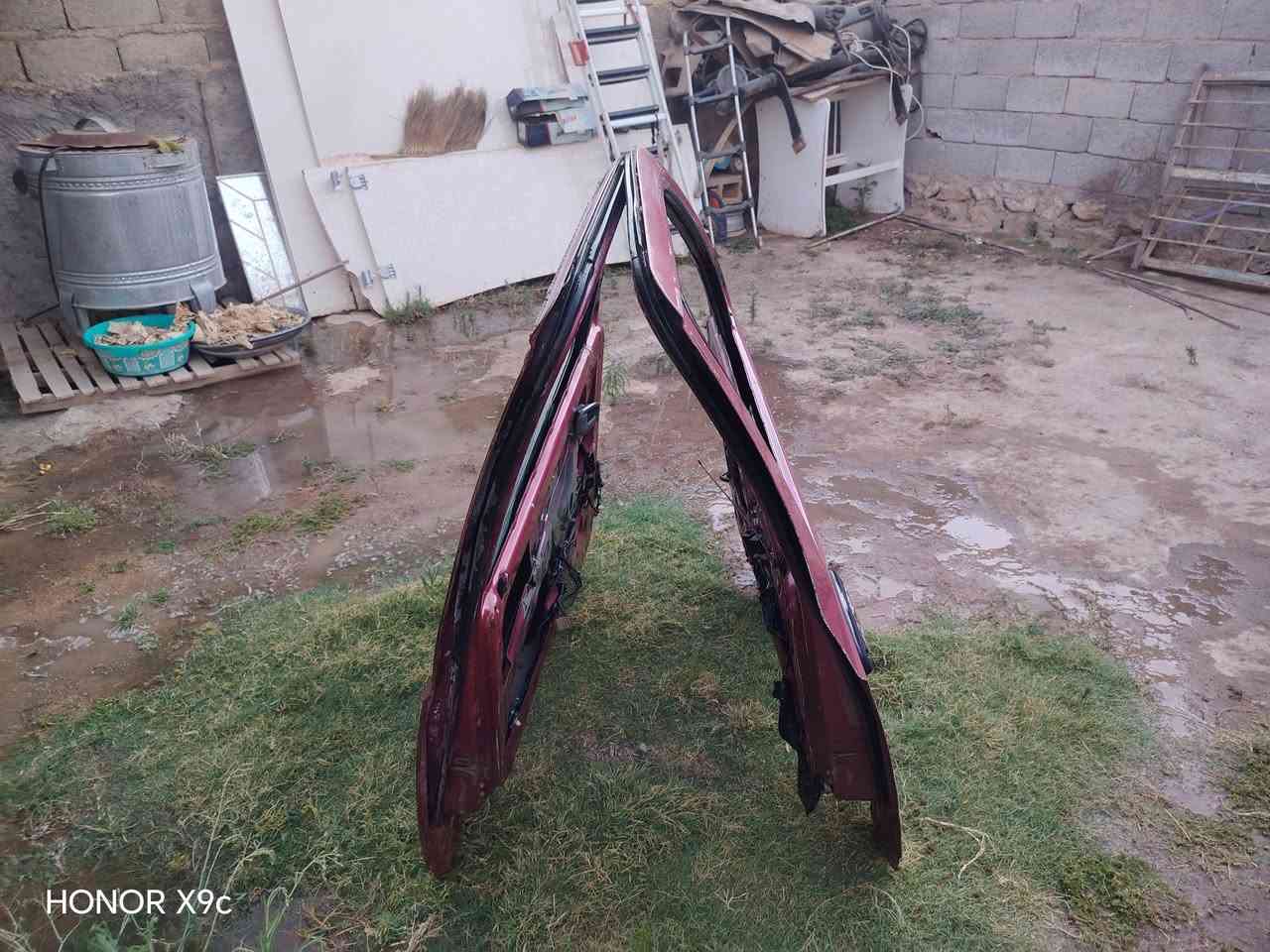 سلام عليكم للبيع بوب كيا ابريجو مال السايق والعبري عدد 2 كاملات مواطير يدات داخل وخارج جوم 
العنوان القائم 
للستفسار اكثر 
***********
