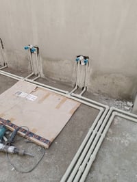 اسطه ابو احمد كهربائي وصحيات والبواري البيوت هذا شغلي الرقم 0770239065...