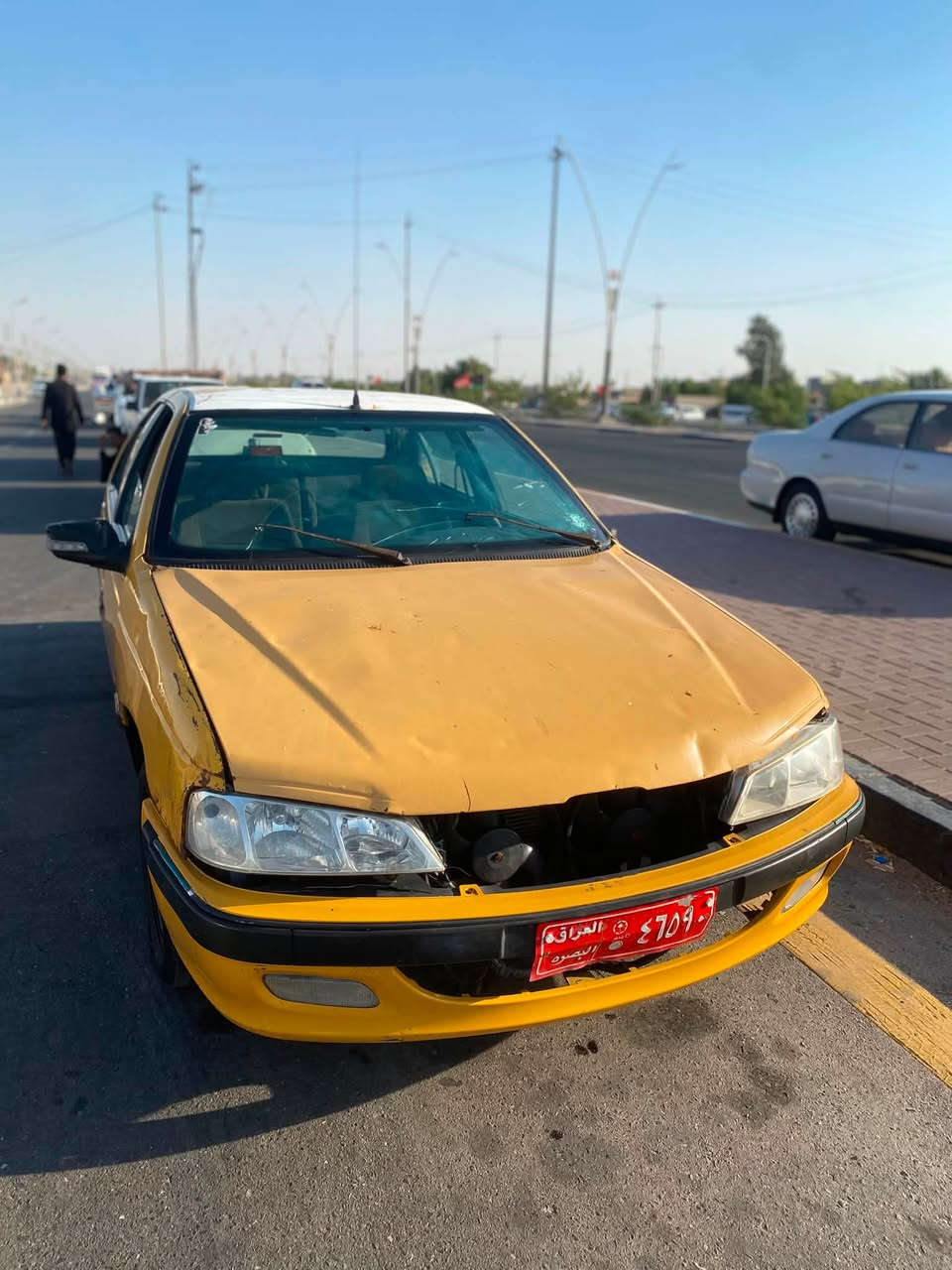 بيجو بارص مديل12ابيع كوم حديد$6وبيها مجال السياره شغاله كيرها حلو المكينه بيها صوت مال ولف واحد عاوج وتمشي طبيعي ***********عنوان البصره

