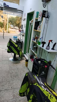 محل حلاقه للبيع محل متعوب عليه  مئجر بي كرسي ايجاره مناسب  كراسي ثنين ...