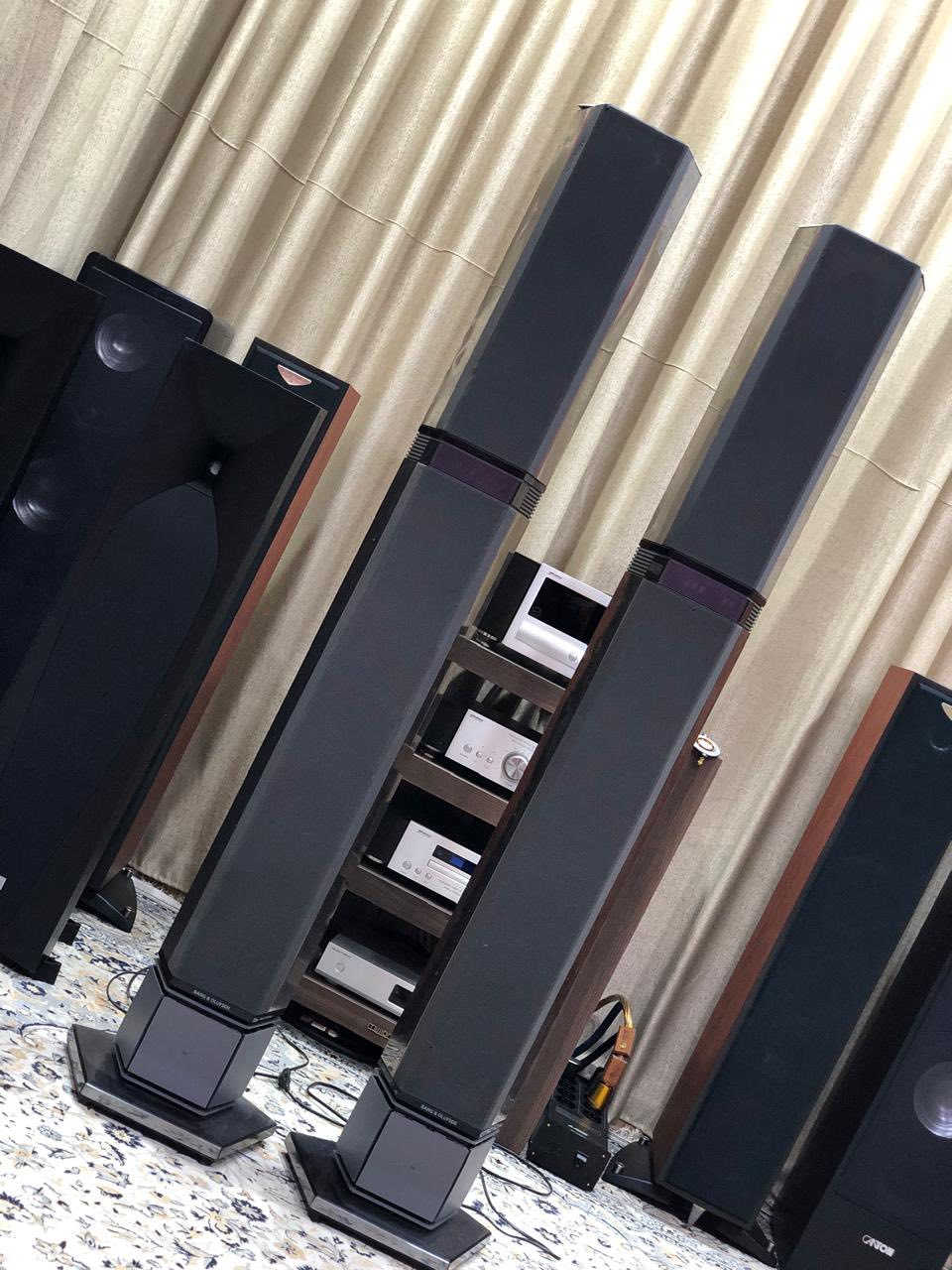 B&O penta mk2 active
سماعات احترافيه اكتيو
غنية عن دقت صوت عالية الجودة
Made in denmark
السماعات مستخدمة
***********
