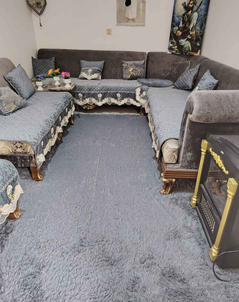 تخم جديد لبيع السعر ٣٥٠ العنوان الجزيره باب الهوه خمس قطع


**إذا كنت صاحب هذا الإعلان وتريد حذفه لأي سبب، رجاءا أرسل رسالة إلى الدعم الفني**