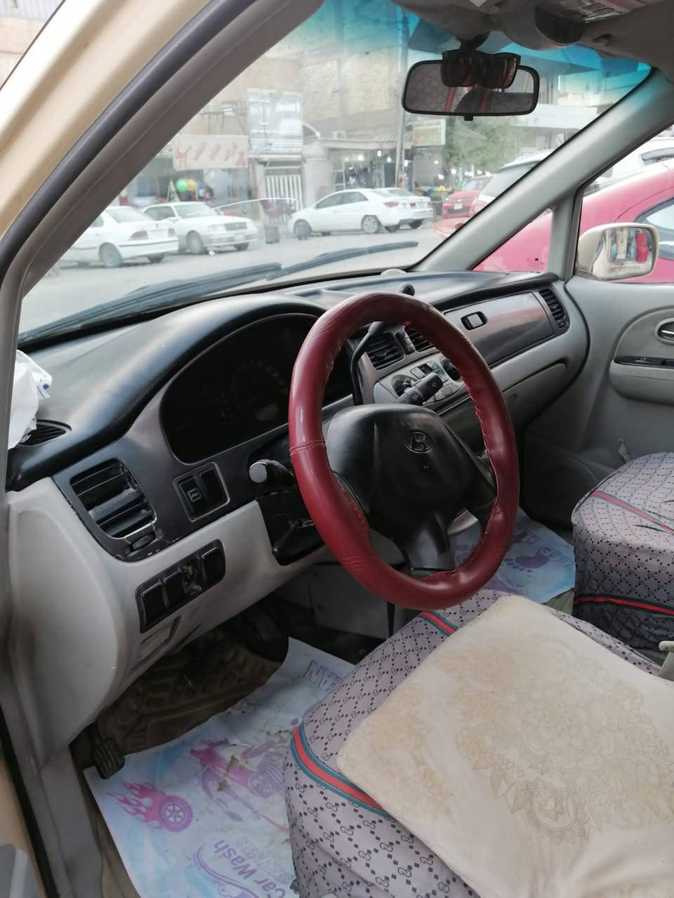 السلام عليكم سياره للبيع كارنزه 2006 سياره مكفوله من ضربه فقط صبغ جماليه السعر 65 وبيه مجال مداور ثاني يوم رقم نجف مميز مداور ثاني يوم كهربائيات كله شغاله حداديه مضبوطه انتصال عله رقم وبيه واتساب *********** غير متفرغ عله الفيس مكاني نجف
