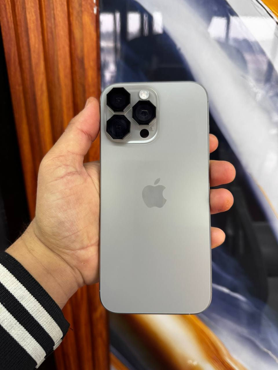 ايفون 16 برو ماكس ذاكره 256
بطاريه 99 شرق أوسط ماستر بعده داخل الضمان والجاه على وضع الشركة نضيف جدا مستخدم هواي
المكان الصويره  السعر مليون ونص وبي مجال
للأتصال ***********
