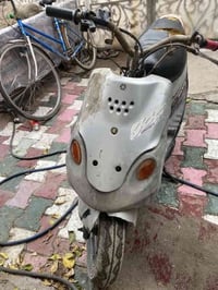 سلام وعليكم دراجه بيجي100 لوجه مالته موجود بس اني مشاده سلف شغال نقصه ...