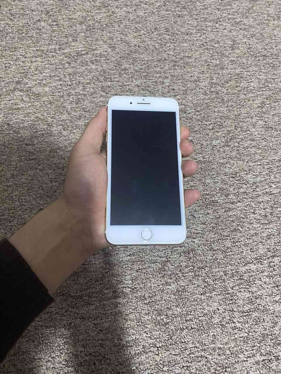 ايفون 7 بلص للبيع
ذاكرة 128 

شاشة اصلية ما مبدالة

بطارية 100 

بصمة شغالة

سيمكرت شغال 

كامرات دمعة 

السعر 125 وبي مجال بسيط 

***********
