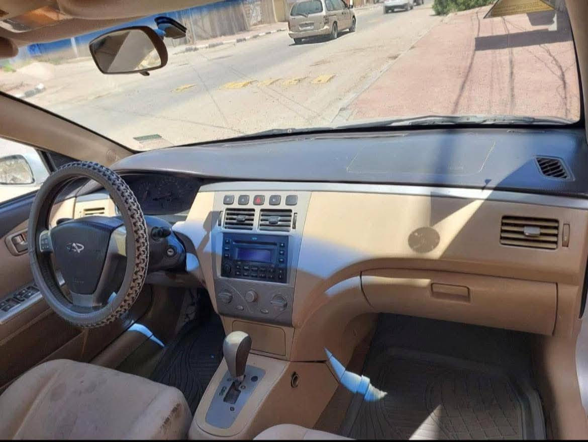 للبيع 2010مكينه كايمه
رقم بغداد مكاني نجف 
((راعيه مسافر ))
بس يجي يداور 30 وبيه مجال
سياره حلوه ونظيفه 
***********
