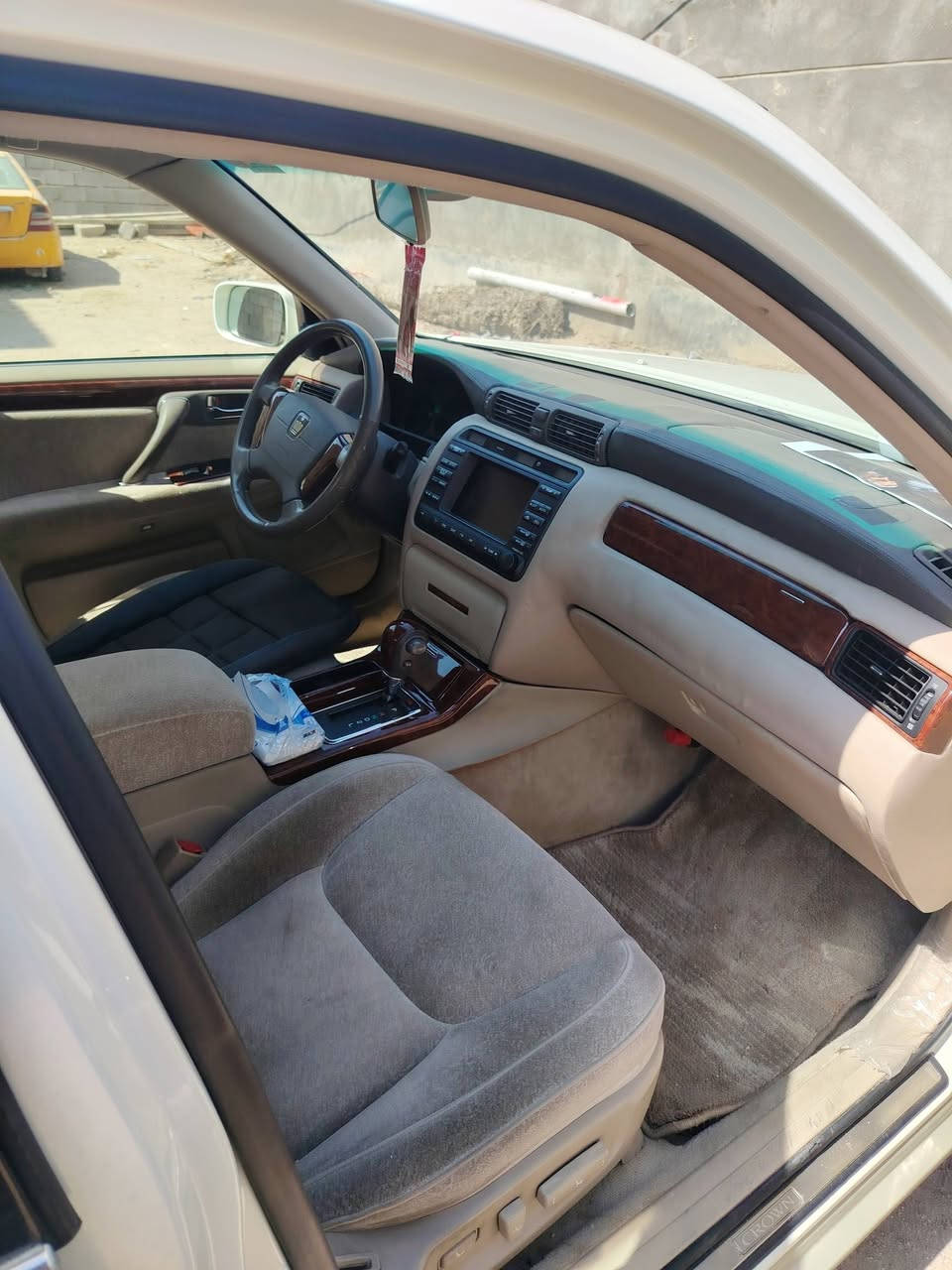 السلام عليكم ورحمة الله وبركاته سيارة جنون للبيع موديل 2003 خضراوية سيارة كفالة عامة من ضربة اومن فتح وامن الگص والنقل سيارة دخول جديد مزاد گمرگي تخم تاير جديد صارلة يومين من شادينة تبريد شغال گلب الضفيرة شغل درجة اولى مشط جديد السيارة بصرة تحويل ثاني يوم سيارة جديدة بعدهي ابريحة اليابان صارلهة يومين امن اترقمت سعر السيارة 160 ورقة اوبيهة مجال للطيبين  عنوان ااسيارة بصرة ابي الخصيب للاستفسار رقم ***********
