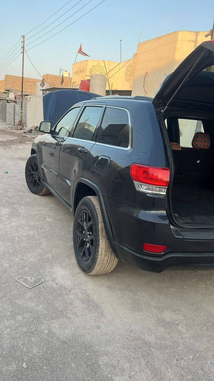 جيب لاريدو 2014 وارد أمريكي تبدل بيبان فقط السعر 170 بيع فقط السياره رقم بصره تحويل مباشر ***********مكاني البصره الزبير, البصرة
