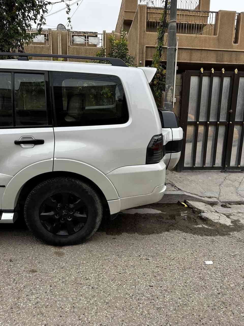 السلام عليكم ورحمة وبركاته
باجيرو 2017 كفاله عامه من كلشي من چكه حبتور والحبتور معروفه مواصفاته اعلى شي يجي فتحة بصمه كشنات جلد كشنات كهرباء دمام شاشه كامره اعلى شي شنو ببالك من مواصفات الباجيرو موجوده حتى بصمه ترحيب 
السيارة كفاله عامه ورقم اربيل الجديد ب اسمي تحويل مباشر ماشيه 74 الف حقيقي شرط الفحص 
العنوان بغداد السيديه 
السعر 205

للاستفسار ***********
***********واتس اب
