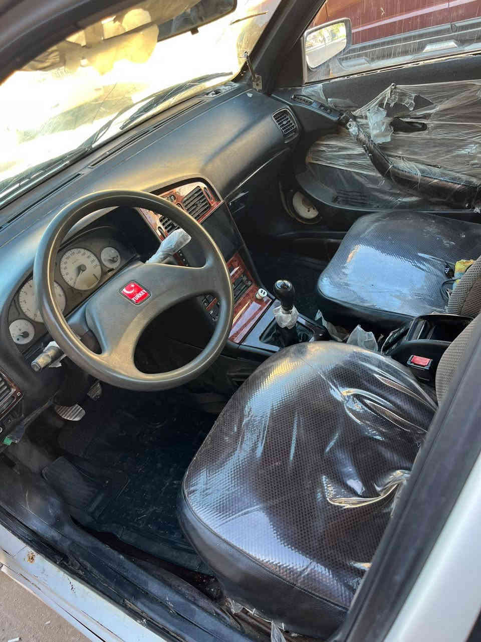 سلام عليكم
للبيع بيجو بارص موديل 2012 مشروع وطني رقم بابل سنويه 2028 

كير مكينه صدر تايرات في حاله جيده

بيها ضربه فقط في الصندوق مصبوغه احزام للجماليه

مكان السياره بغداد الحسينيه للاستفسار *********** السعر(33.ورقه ) تحياتي 🙋
