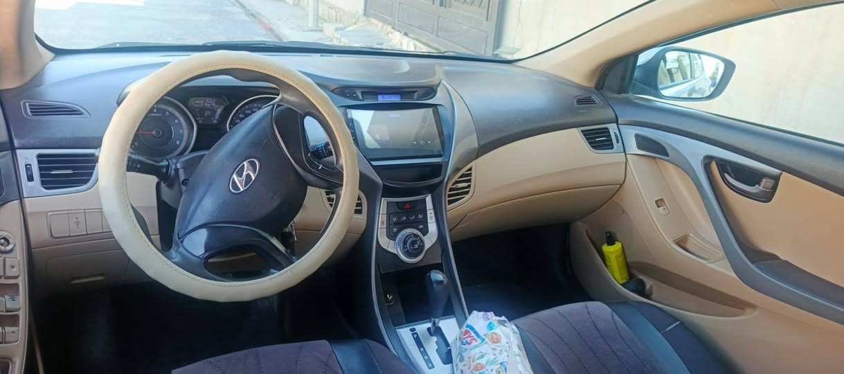 النتر موديل 2011 بي 4قطع ابيع حزام بدون دواخل بجم كبس كير محرك تبريد شرط تيارات جديد كوبون بنزين سنه ويه جديد.  سعر 80.     ***********. سونار موجود بصوار. كركوك, العراق
