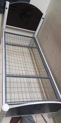 طبلة وسطية • ميز طعام بدون كراسي • مستلزمات أطفال