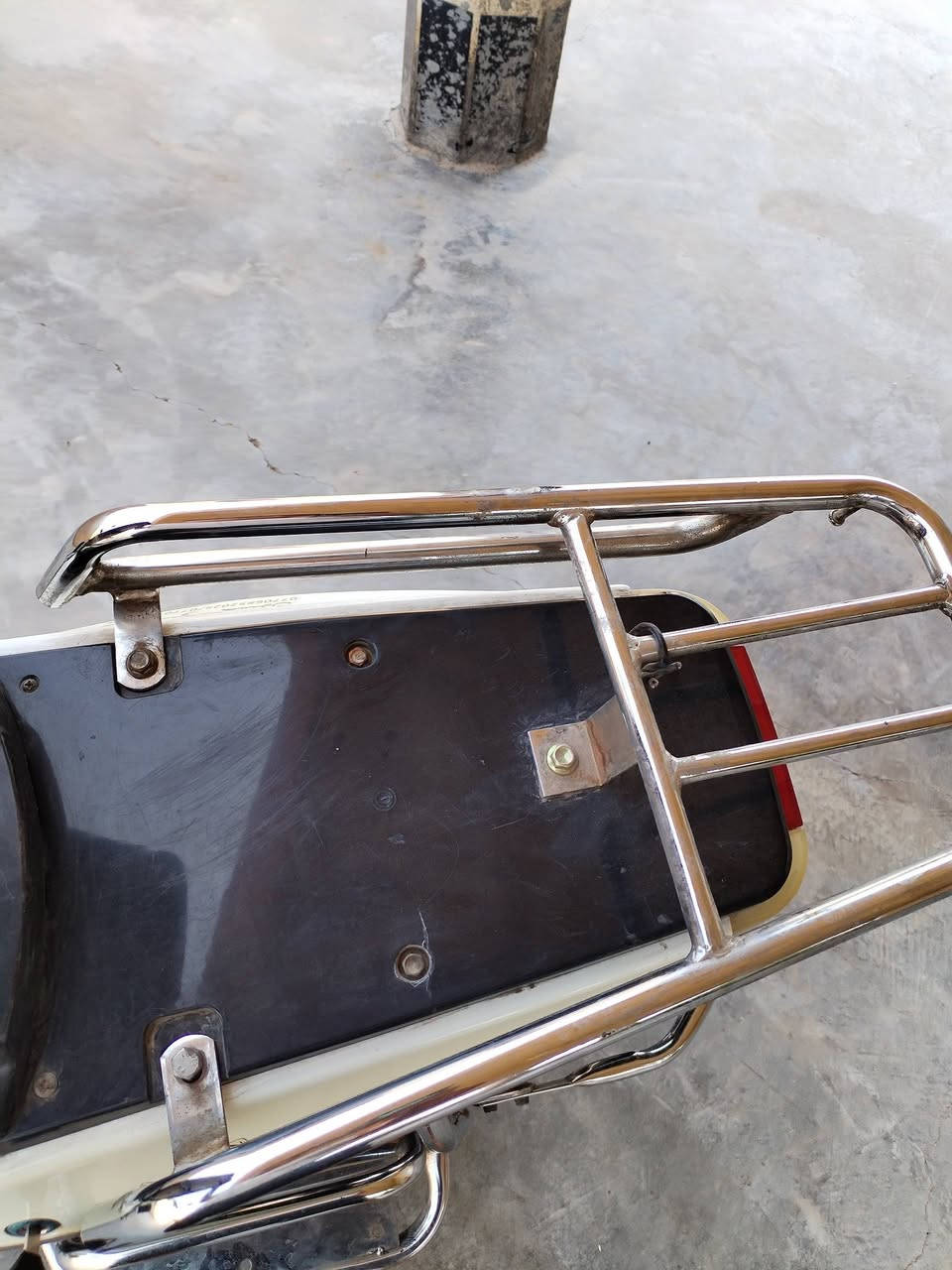 دراجه شحن هارلي مبيهه اي نقص بطاريات جد

سعر 475
***********
***********
