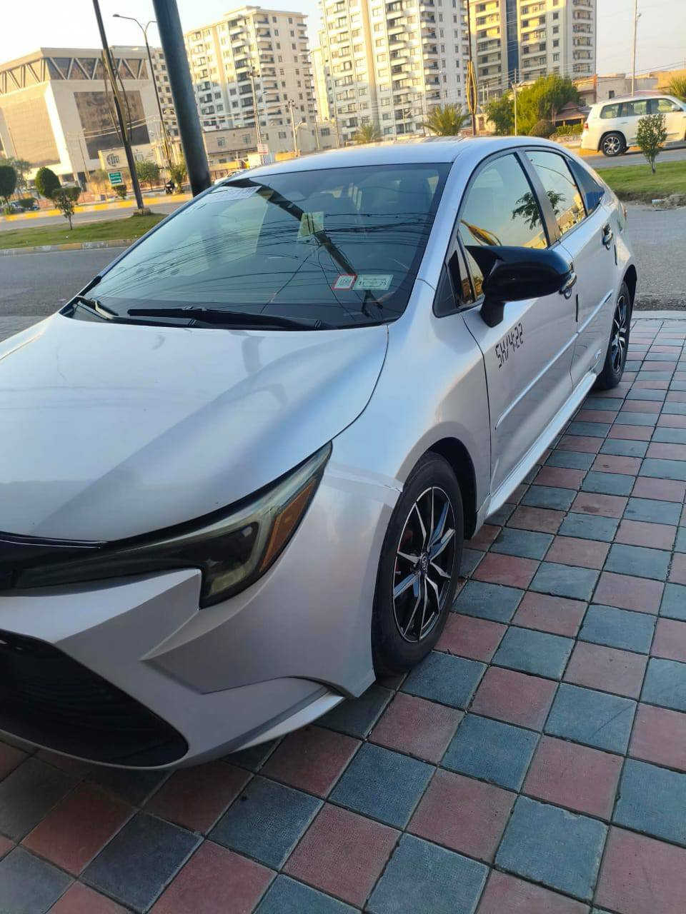 كورلا هايبرد موديل 24 رقم بغداد دفع رباعي ماطور  جاهزه من كلشي بدون ايرباك صوره الحادث موجوده سعره 155 وبيه مجال مكاني فلوجه ***********
