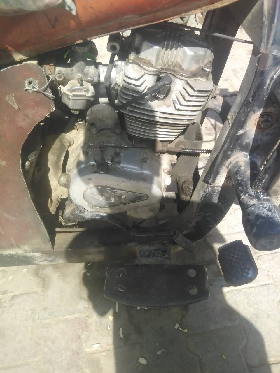 السلام عليكم ستوته للبيع دوات محرك مفتوح مر وحده ستوته حلوه مال شغل سعره 500 وبيه مجال بكاني بصره ابو الخصيب طريق محولة الزهير ***********
