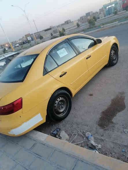 سوناتا للبيع مديل 2009 بيها ضربه جاملغ الأمامي والخلفي جاهزه مكينه وكير وحداديه مكينه قبل شهر شديتها رقمها مثنى سياره جاهزه من كل شي ترايك وين مايعجبك سعر 88 رقم ***********
