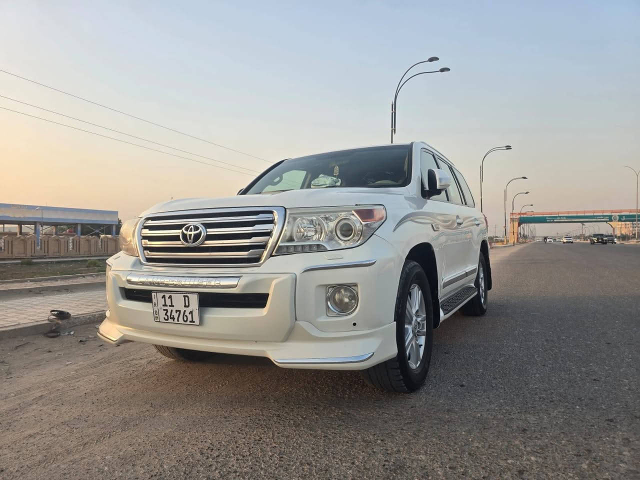 السلام عليكم
لندكروز 2010 محدث 2015
مكفوله كفاله عامه من الصبغ السياره نضيفه بمعنه الكلمه
مكينه 6 
العنوان حله بابل شارع 80
السعر 320 وبيه مجال 
الاستفسار ***********
***********
