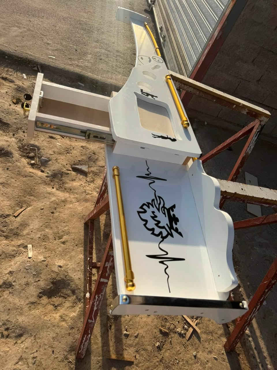 ‏السلام عليكم من يرغب بشراء دشبول  جمله و مفرد كافة السيارات‏ يتصل *********** ***********
