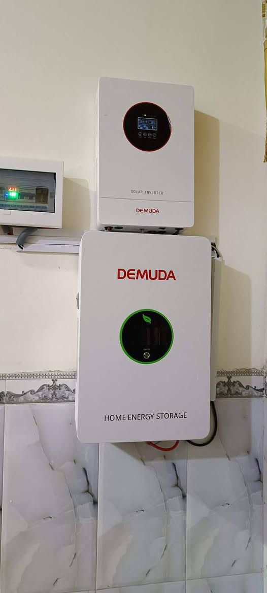 تم بحمد الله تنصيب منظومه طاقه الشمسيه يعلن مكتب  ضوء القمر للطاقة الشمسية عن توفر عرض على منظومة طاقة شمسية

مع ملحقات المنظومة واكيد كله شي اصلي ان شاء الله

المنظومة قابله للتطوير في حالة اراد المشتري تطويرها في المستقبل........ 

وي ضوء القمر للطاقه الشمسيه 
نركبلك منظومة شمسية مدروسة، نظيفة، وبأعلى معايير الأمان والجودة ☀️

⚡ تجهيز أصلي بكفاءة عالية
⚡ تركيب احترافي من فريق مختص
⚡ ضمان حقيقي مكتوب لسنوات

وي ضوء القمر للطاقه الشمسيه… كهرباء ما تطفي.

خلي بيتك يشتغل طول اليوم
وخلي الشمس تصرف عليك مو العكس ☀️

احجز هسه وخلي الواقع يشتغل عندك.

مكتب ضوء القمر للطاقه الشمسيه  بااداره  Falah Hassan Al Awidi   حسن فليح الجبوري  احمد الجبوري  ...او الاتصال ***********. او ..... ***********
