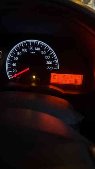 سلام عليكم نيسان سني للبيع رقم اربيل ب اسم شركه تريد تحويل او وكاله مكفوله ماعده اربع اصابع بجاملغ الخلفي ع بارد ومئشره بلصوره مفروشه ارضيه جلد حتى الصندوق دوشمه كشنات جديده ماشيه قليل 32وقابل لزياده مكاني بغداد الدوره سعرهه 129وبيهه مجال رقم تليفون***********
