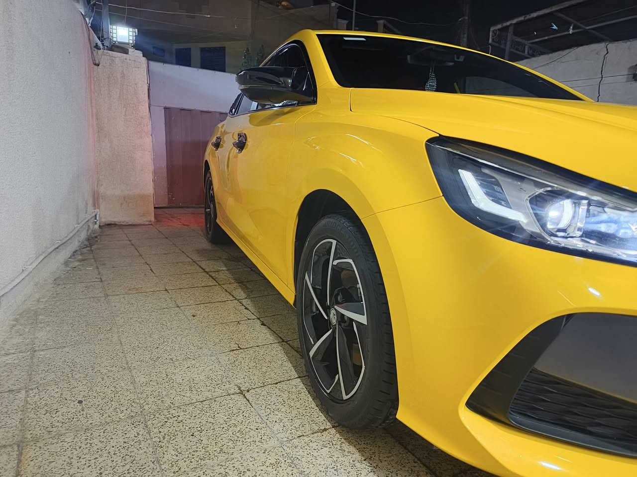 MG GT محرك ١٥٠٠ توربو موديل ٢٢ السياره بعدها بالضمان ماشيه حاليا ٤٦و٥٠٠ مركب باتري جديد و طخم إطارات برجستون السياره تجي فئة الفول كير كوبره وشفتات باالاستيرن فتحه سقف داخل لونين جلد أحمر كرسي السابق كهربائي  أربع كاميرات ٣٦٠ رادار أمامي الاستفسار اتصل ***********
