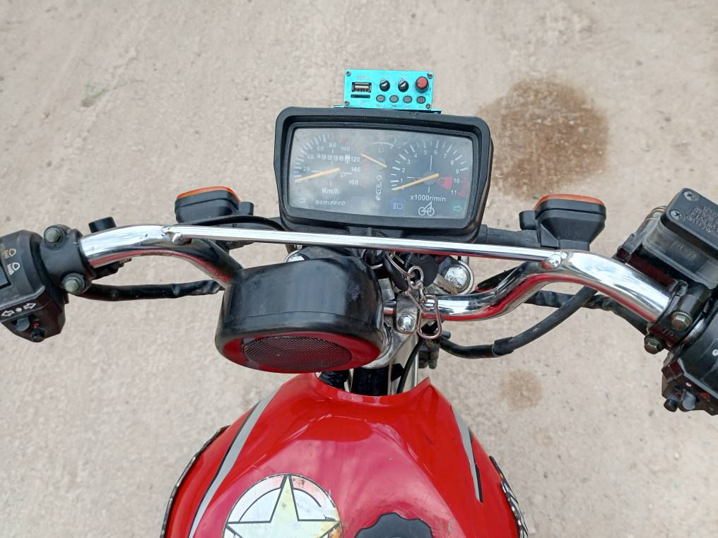 دراجه ايراني 5كير كامله بدون اي نقص 
محرك فول لا تنقيص ولا تبخير تايرات جدد
ووياله كابريتر كهربائيات مسجل كله كامل جديد 
دراجه بلاديه رزانه ومعدل وشلعه السعر450
مكاني بغداد ابو غريب الشراي يتصل كورك وتساب***********====*********** بغداد, العراق
