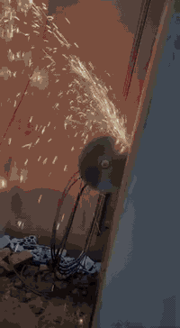 خدمات • معلومات ناقصة • اعلان