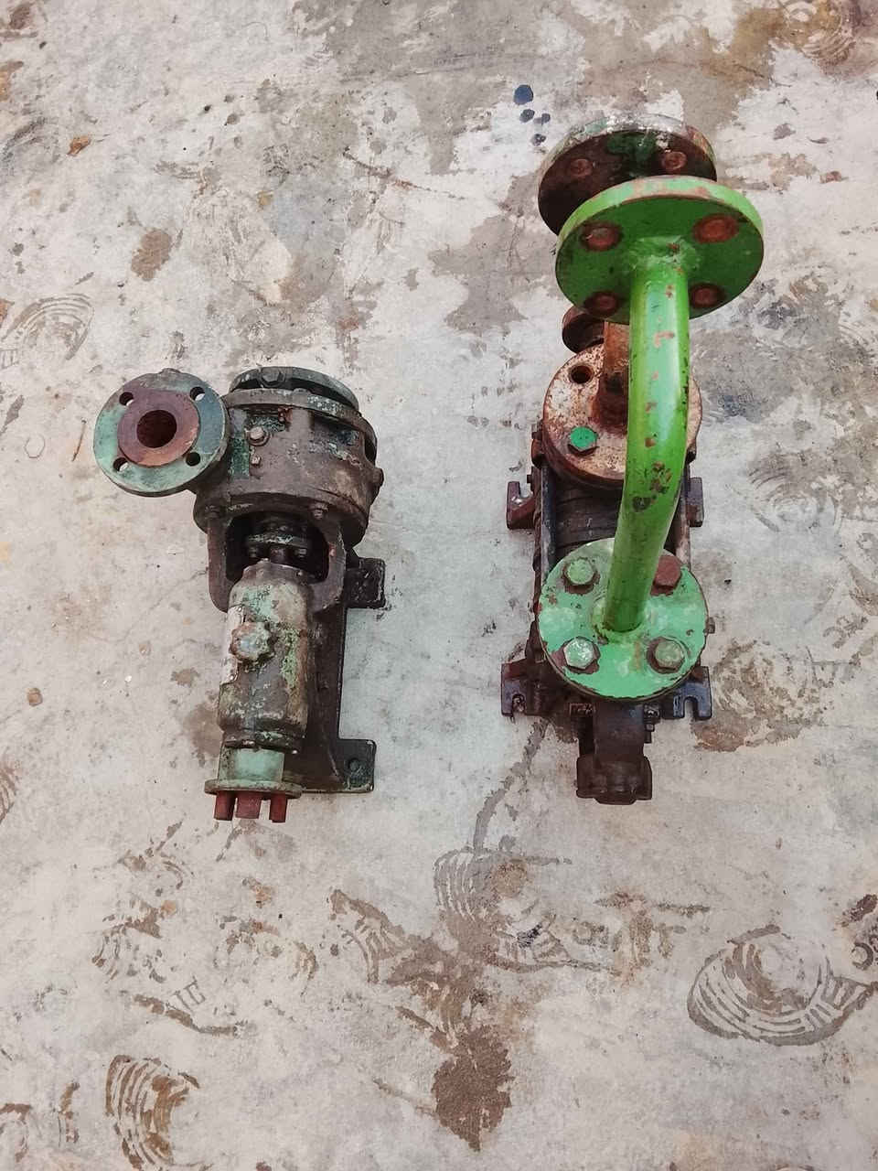 ‎خنزيره ضخط عالي 2 انج عدد 2 نضيف حيل مكان دهوك سميل رقم تليفون ***********‎ دهوك, العراق
