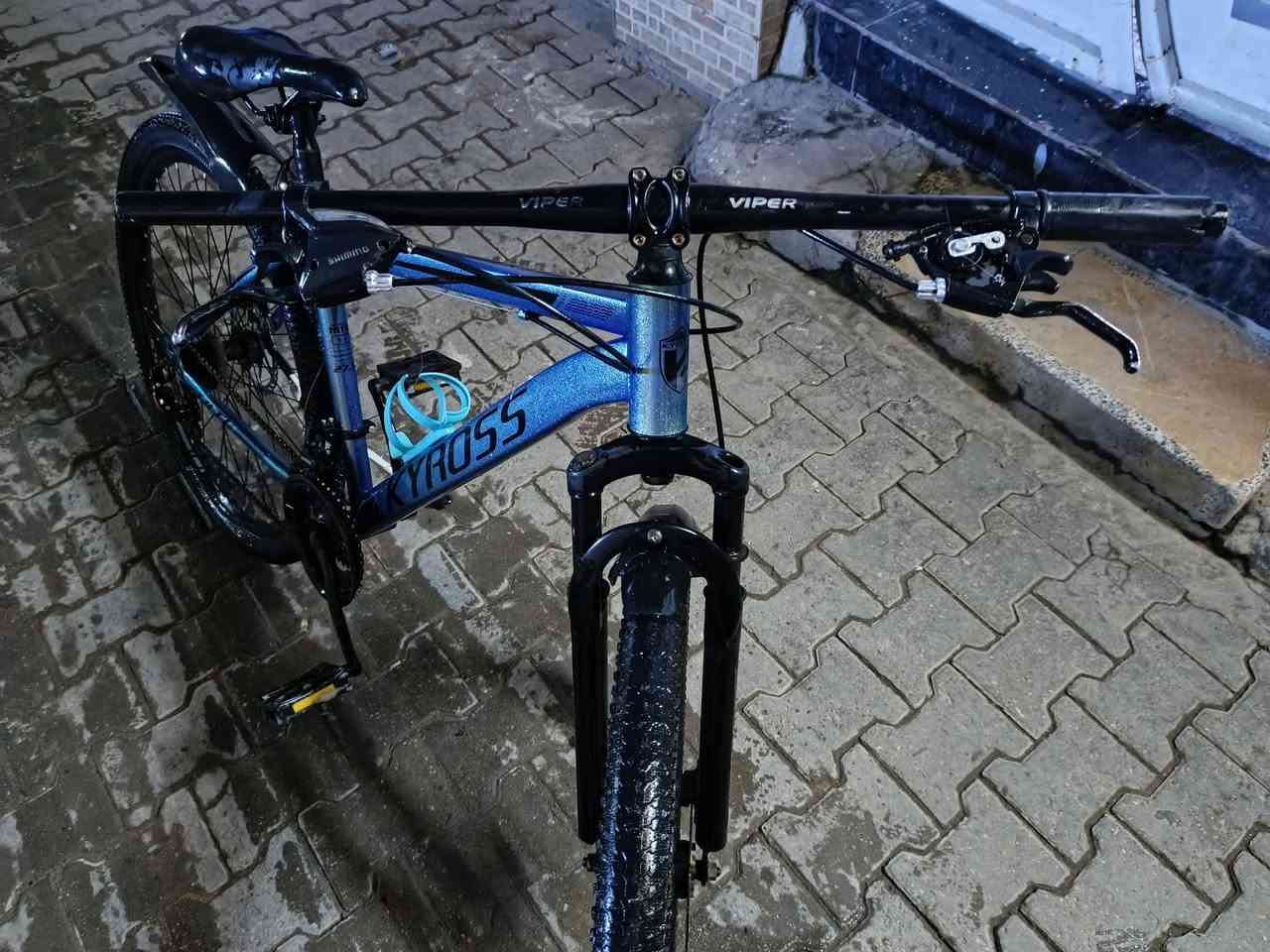 سلام عليكم شونك يابه دراجه هوائية لبيع بايسكل لون مميز أبو الشذه بايسكل بي عطل بس يرادله صجم مال التاير الخلفي بريكات امامي وخلفي كلش شغال السعر ٨٠ ***********
