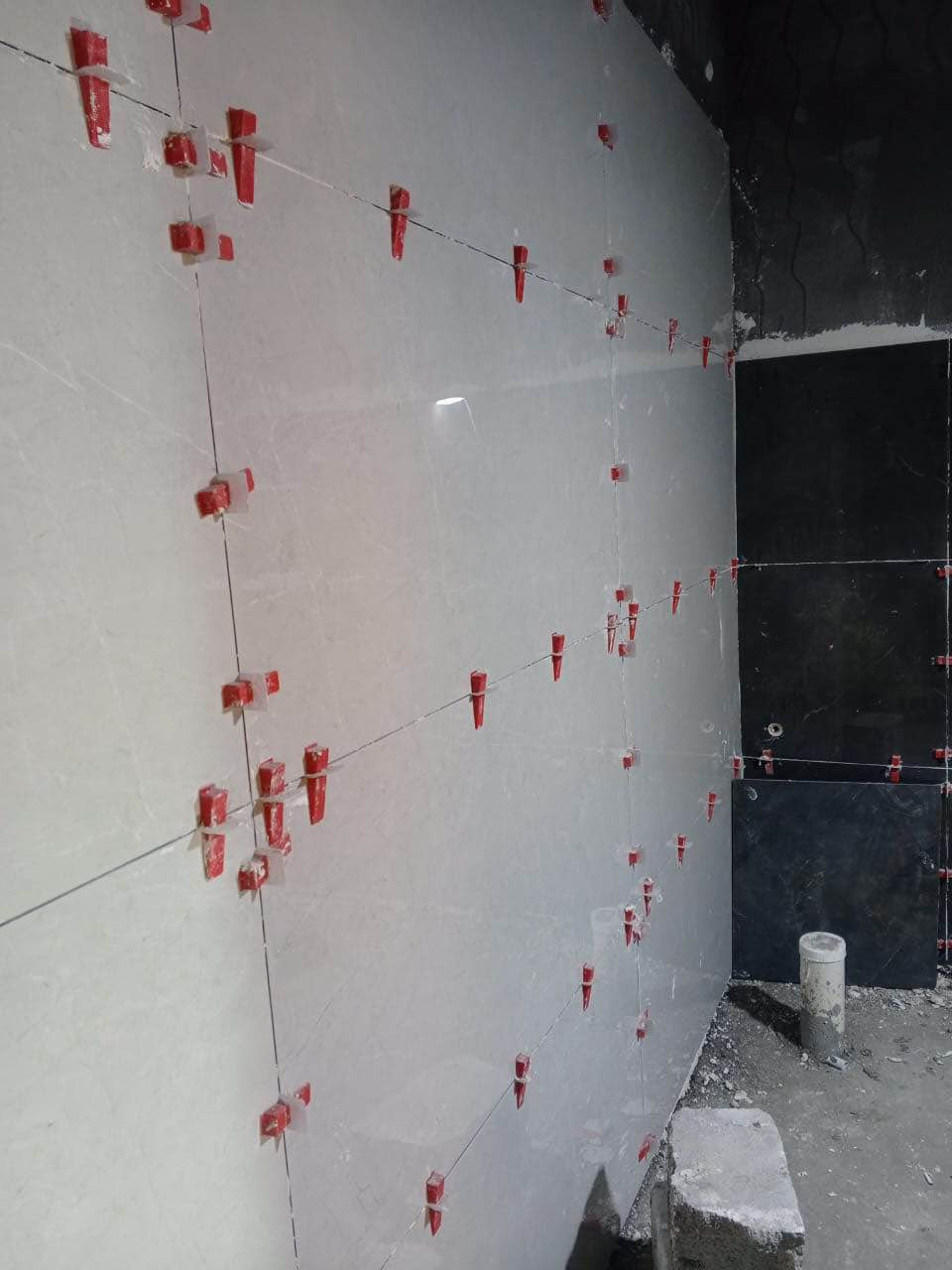 السلام عليكم مستعدون للعمل في البصره وضمان العمل ودقه العمل وسعار مناسبه وشرط مكاتبه نتكاتب في خدمتكم تطبيك سيراميك مرمر كرانيت بورسلين لبخ ابيض اسود كوبلنات شبابيك. و بيبان ***********واتساب البصرة, العراق
