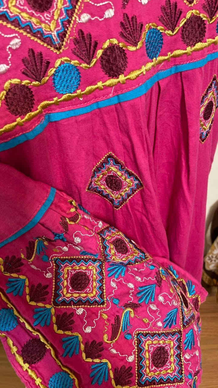 اخر قطعتين دراعة كويتي
الرصاصي لايبل تلبس ٤٦الى٥٠ إلى لحد وزن ٩٥ 
الوردي قياس ٤٠ ميديم اخو الجديد 
القطع صيفية 
@إشارة 
دراعات خليجيه


**إذا كنت صاحب هذا الإعلان وتريد حذفه لأي سبب، رجاءا أرسل رسالة إلى الدعم الفني**