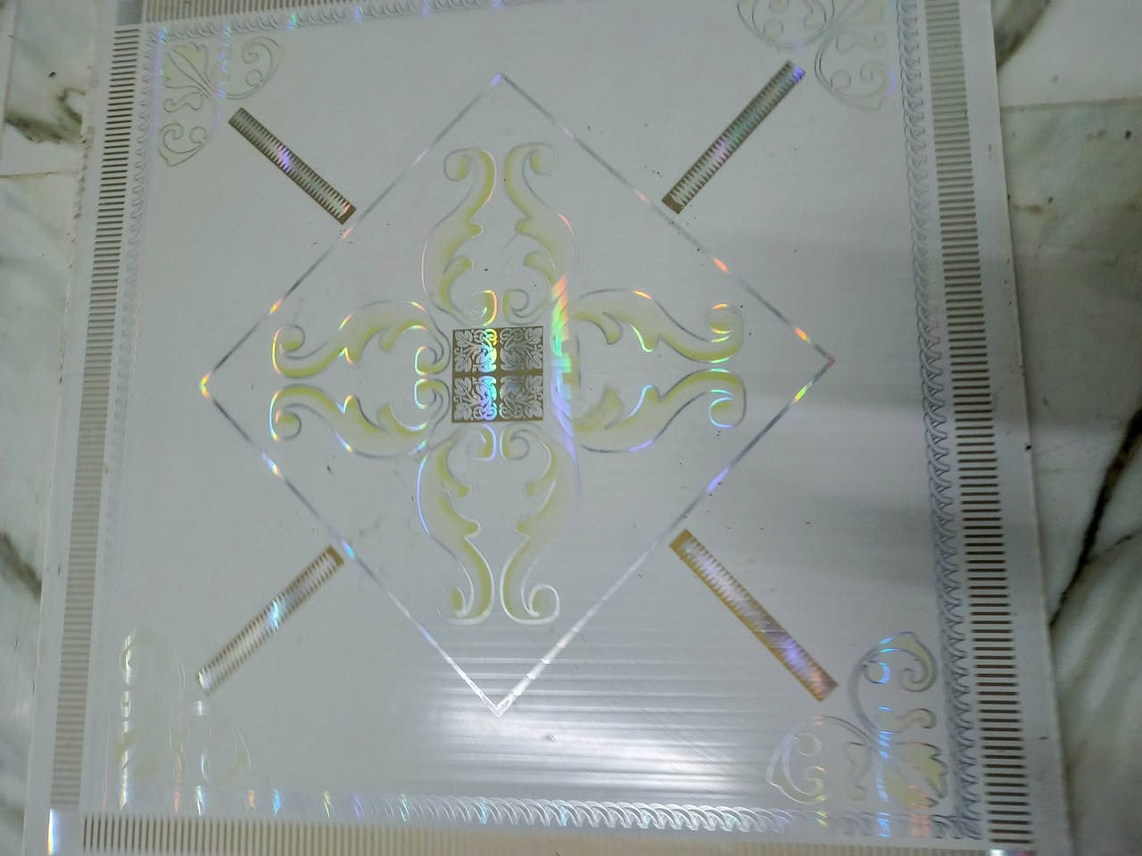 سلام عليكم
***********
سقف ثانوي للبيع
