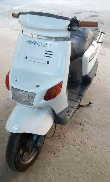 دراجة بيكم ٦٠ للبيع نظيفة جدا شرط المعدل .. تايرات باتري دبلات كلة نظيف لايت عالي ناصي إشارة يمنة يسرة شغالة.. شغالة سلف هندر .. السعر ٣٥٠ هاتف *********** بغداد الحسينية الراشدية ترهم مراوس
