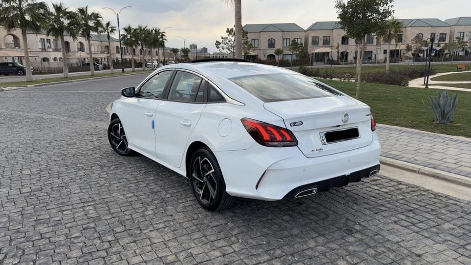 MG GT2025
فول فول مواسفات
٧ هەزار کم رۆیشتووە
٦ سال زەمانی شەریکەی هەیە
مواسفات خلیجیە
مەکینە ١.٥ تۆربۆ ١٧٣ هۆرسپاوەر
گیر کۆبرا
شاشە ئەلیکترۆنی
٦ ئیرباگ ٦ سماعە
تایە ویل ١٧
کوشین جلد ناو سۆرو سپی
لایت دەبل لید بلاجکتۆری بیلادی 
هیج هیجی نیە هەمووی بەشەرت
رەقەم هەلیرە تازە رەقەم کراوە
نرخی ١٣٨ مجال 
***********
