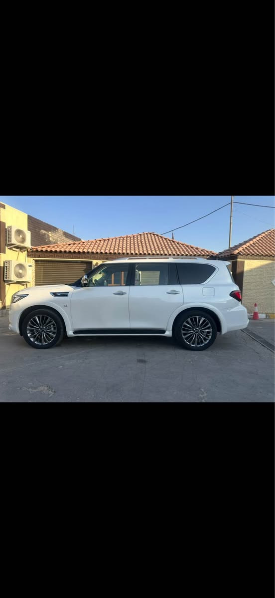 سلام عليكم من رخصة الادمن 
انفنتي Qx80 موديل 2019 للبيع او لمراوس حسب القناعة (سعر النقد يفرق عن المراوس) محرك ثمانية سلندر طاحونة ( V8 5.6L ) تو ويل المرغوب مو فورويل جديدة ماشية 89 الف ميل وارد امريكي رقم بغداد الدولي بأسمي تحويل ثاني يوم مكانها بالبصرة ومواصفاتها فول الفول شنو بالك بيها ماكو داعي اذكرهن الفول مال الانفنتي مثل مايكولون 1ع1

* حادث السيارة بچم صفح (لغد الايسر مبدل والشاصي خصرة بسيطة كلش مامأثرة ومامسحوبة ع وضعها) ومصبوغ وياه البيبان الامامية توحيد لون بدون دواخل وبدون تكم والمدكر الخلفي والباب الخلفي جهة اليسرة هسة صبغتهن جمالية بدون ضرر داخلي شرط واكو فيديو ع الخاص (قبل الصبغ) وشارح بية كل التفاصيل وسونارها موجود جديد وهذا رقم الشاصي JN8AZ2NF5K9686154
* السيارة نقصها فقط رادار الامامي يحتاجلة برمجة او تبديل والجيك انجن مشتغل بسبب حساسات الاوكسجين وحجر البيئة ماكو اي مشكلة بعد ، وعليها ادامة كاملة لمنظومة البانزين كلها والتبريد وفانات اظافية وماي ودبة راديتر وباتري جديد وحدادية قبل فترة مبدلها كلها 
* سعرها 260 ورقة وبيها مجال ومكانها البصره الجنينة وهذا رقم تلفوني *********** ( الي يشوفها غالية يعبرها والي يريد مكفولة موجود فرق شدة او شدة ونص ) ويدلل الشراي البصرة, العراق
