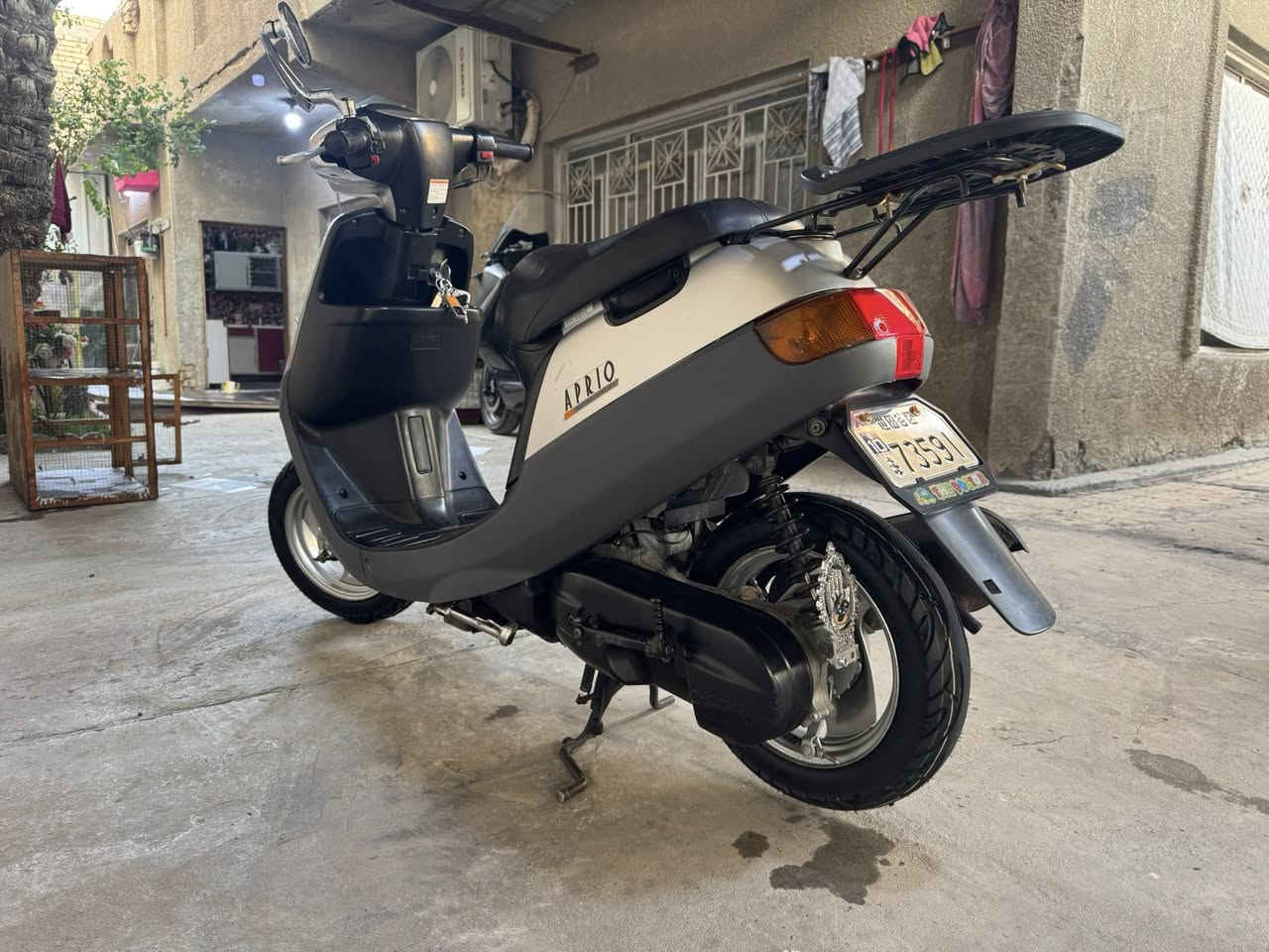 سلام عليكم دراجه بتره للبيع فحل خطين بس مو قفل اكسن صارله اقل شهرين من طلعه حاويه جديده كلش كل نقص مابيه مكاني ناصريه سومر شراي راسني وبيك خير تدلل ***********
