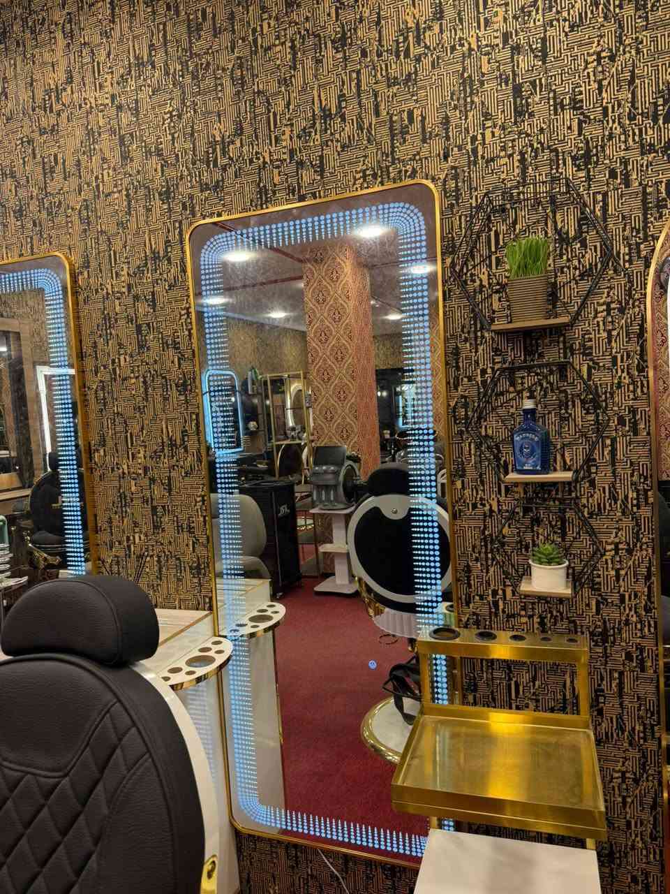 مرايات لمس عصرية ✨ لمسة واحدة تغيّر الإضاءة


**إذا كنت صاحب هذا الإعلان وتريد حذفه لأي سبب، رجاءا أرسل رسالة إلى الدعم الفني**