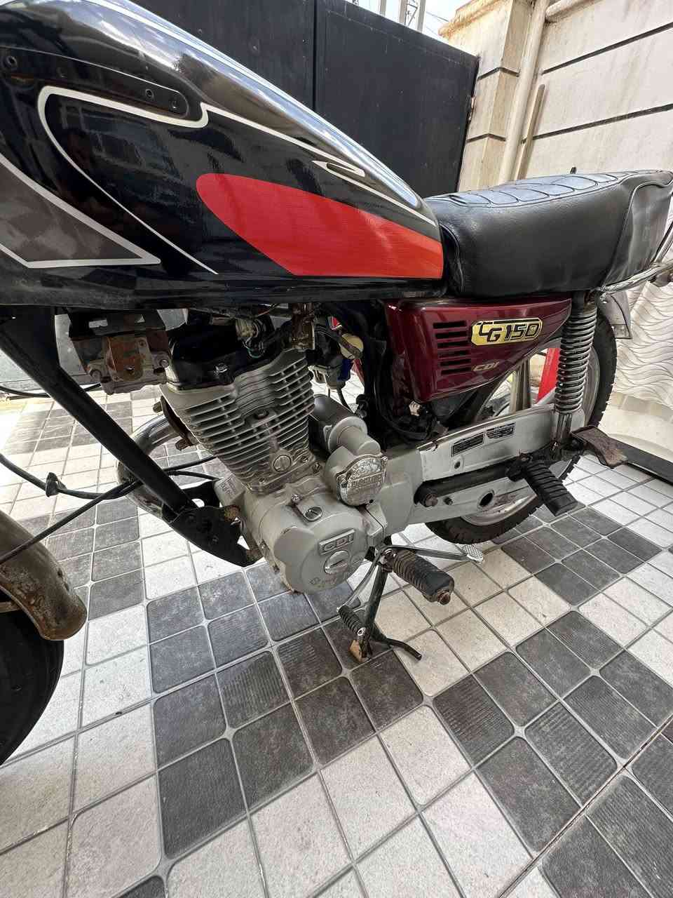 السلام عليكم 
دراجة سيفان موديل ٢٠٢١ للبيع 
السعر ٣٢٥ الف 
***********
