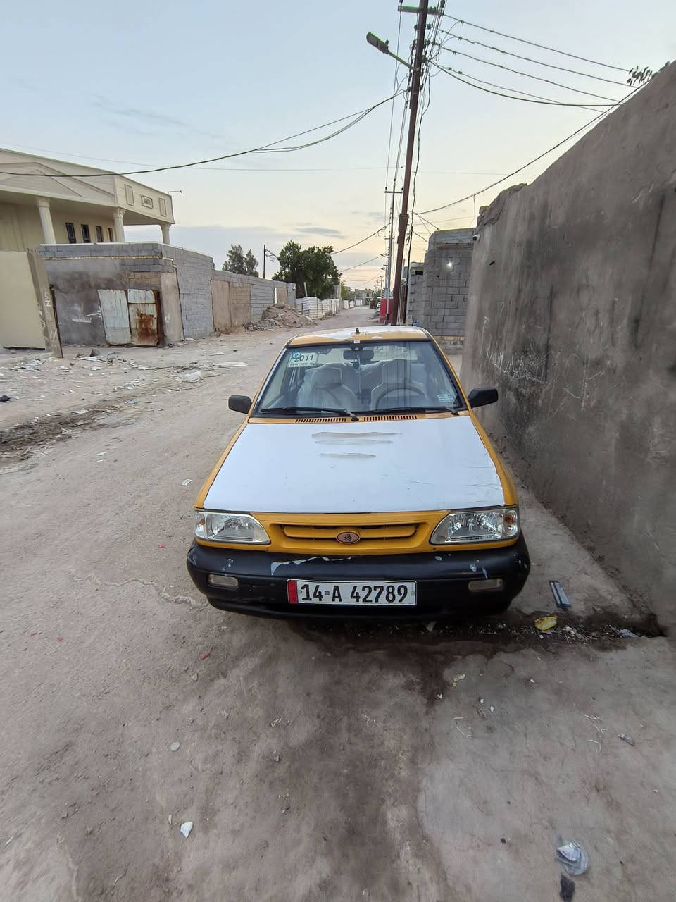 السلام عليكم سياره سايبه موديل 2011 السعر ((29)) وبيها مجال السياره مكفوله مكينه وكير  حداديه وكهربائيات شقاله كلها تخم تاير جديد دواخل جديده مكفوله من الضربه والتبديل وتحويل ثاني يوم مكاني البصرة ابو لخصيب  للاستفسار الاتصال***********او واتساب***********
