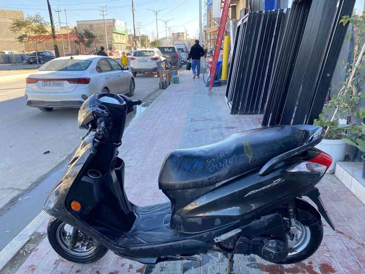 دراجه اكزز موديل ٢٠١٨ نوزل كله شغاله وبلادي نقص كلجات اماميه الشراي يتصل ***********
